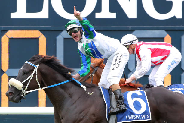 競馬界の新星、ミルコ・デムーロが魅せる驚異の騎乗技術とその影響 競馬 ミルコ・デムーロ